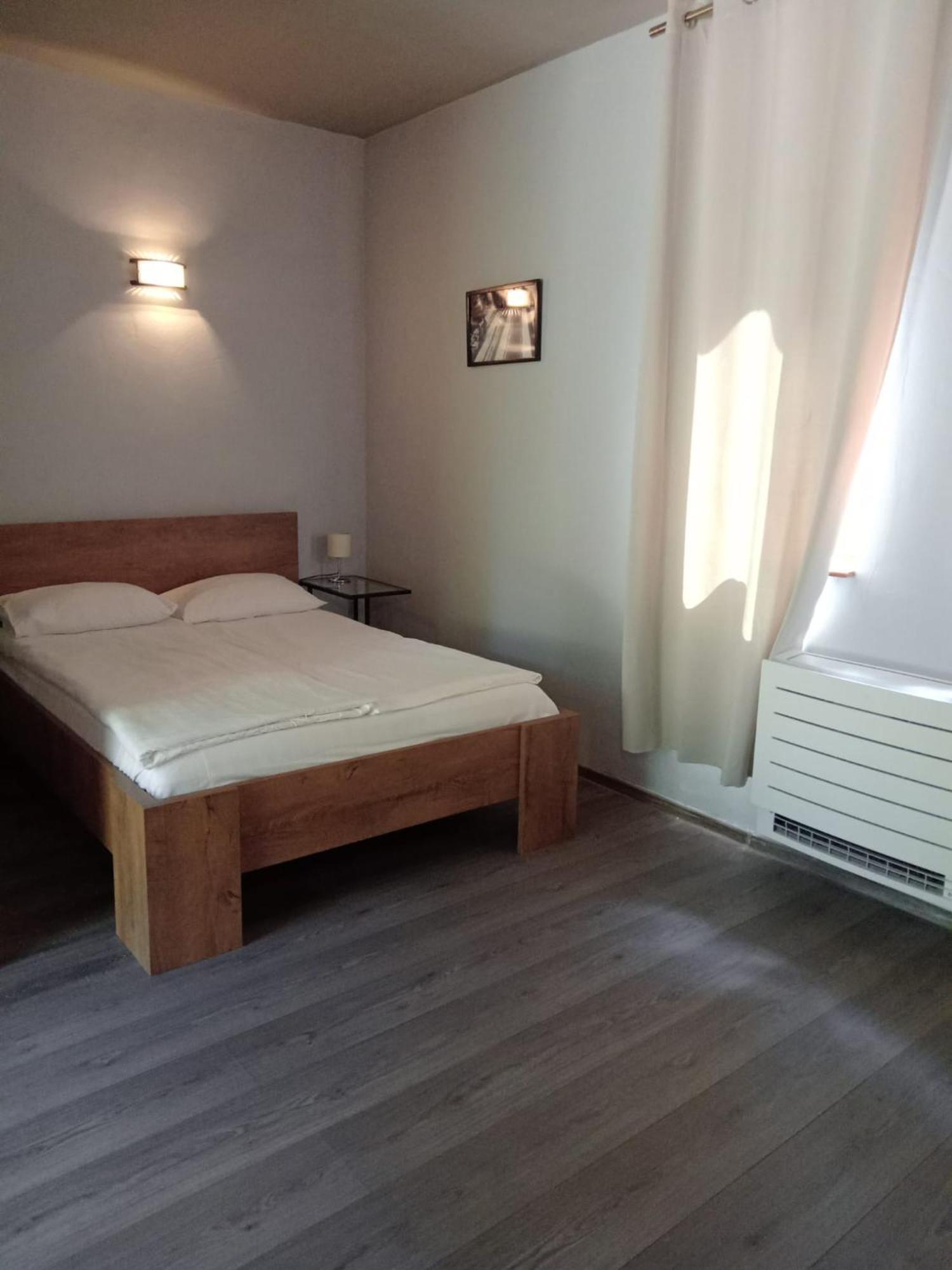 Arsenal Park Transilvania Orăştie Esterno foto